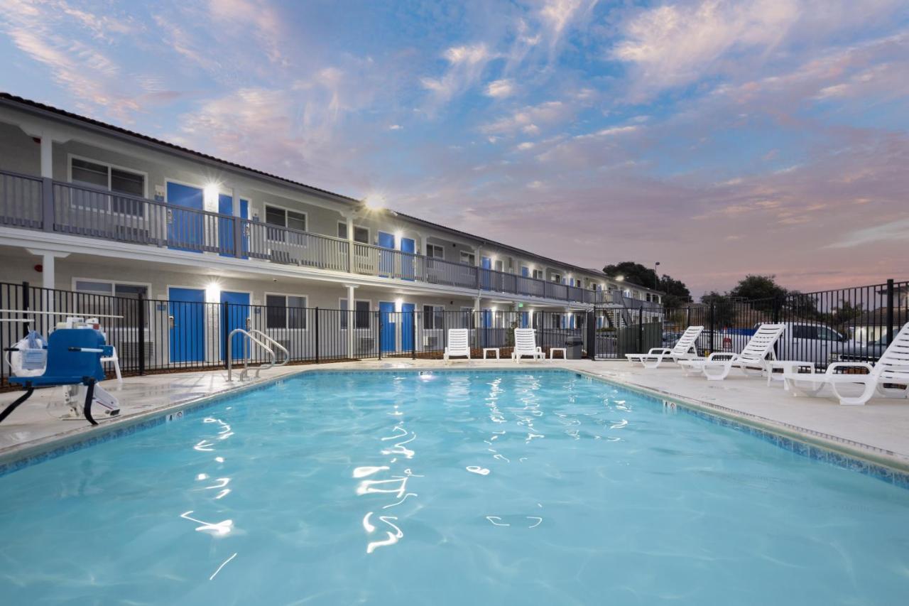 Days Inn By Wyndham Arroyo Grande Pismo Beach Exteriér fotografie